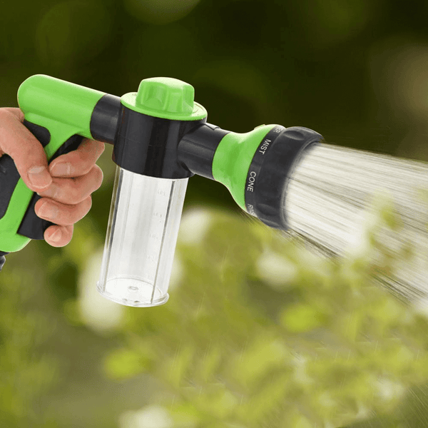 8-in-1 Spray Gun With Soap Dispenser 🚘