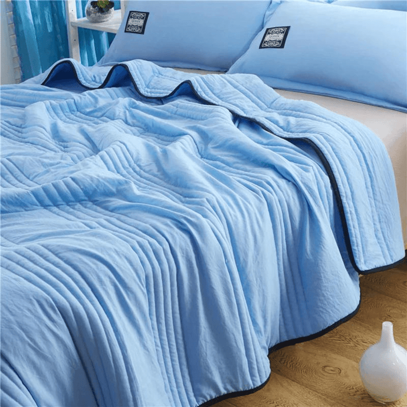 Ice Cooling Calming Blanket 🛏️